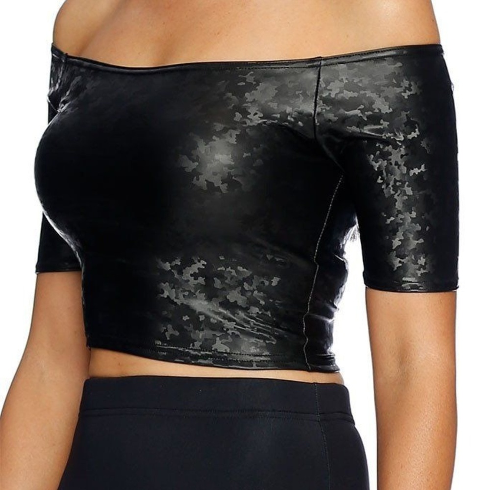Blackmilk- Soldier Jane Off the Shoulder Crop